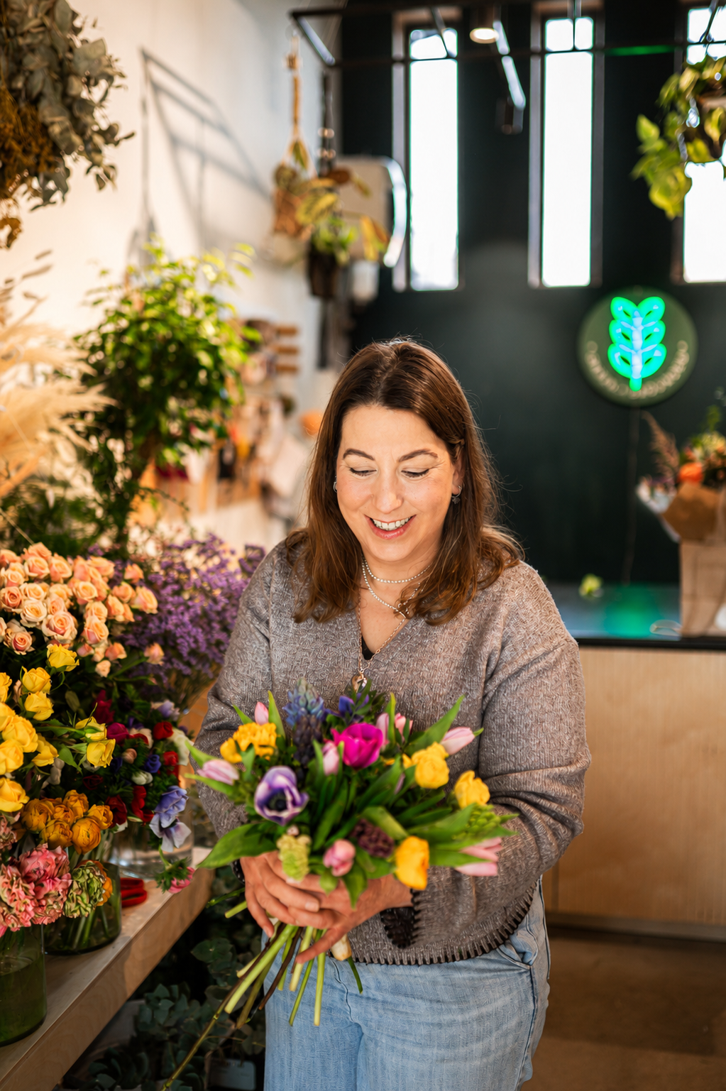 Seasonal Blooms | Garden Style Seasonal Bouquet