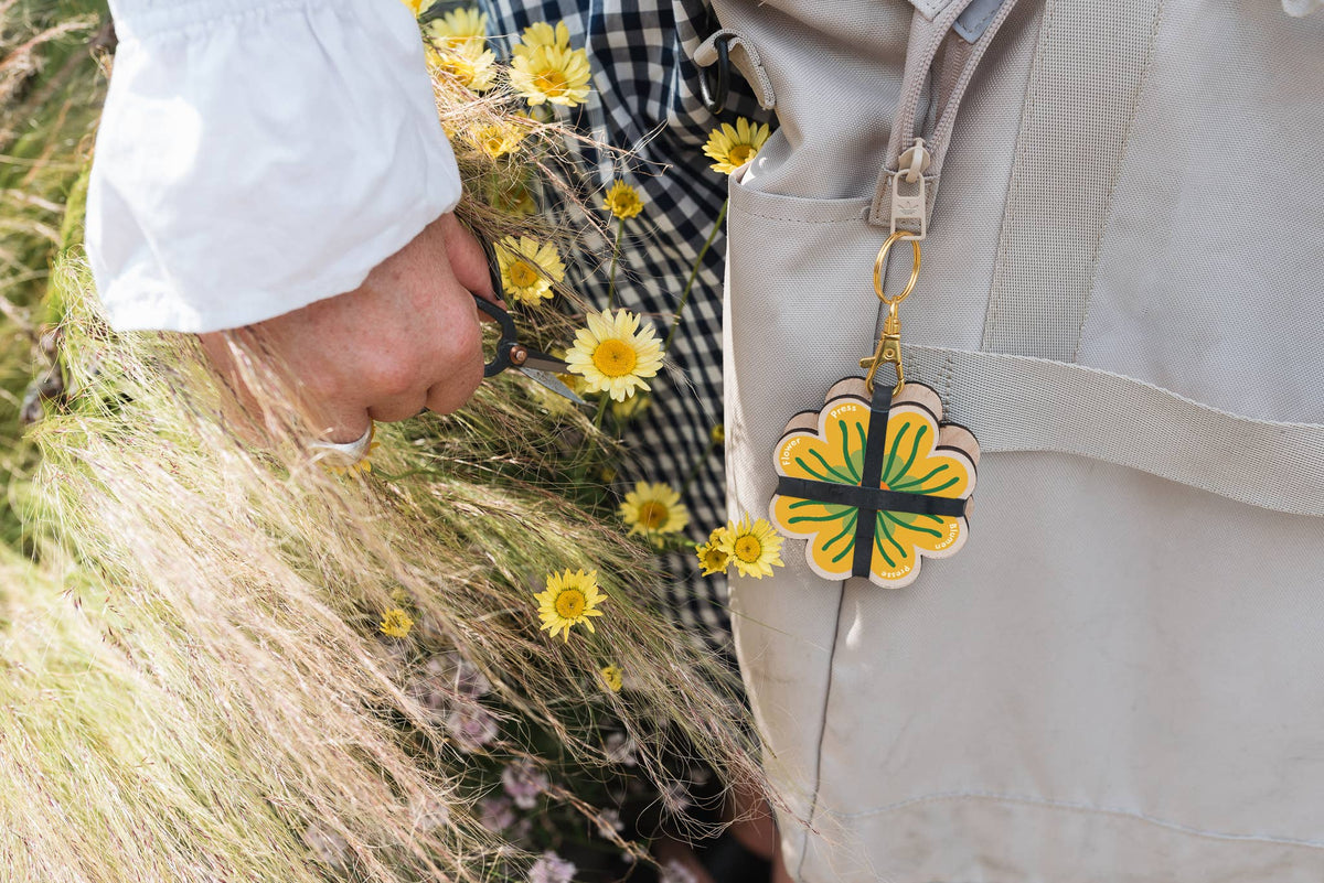 Keyring Flower Press - Greens &amp; Yellows